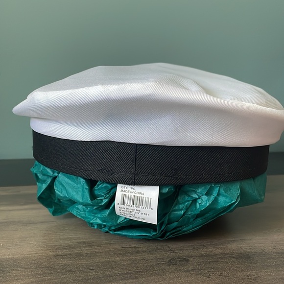 Nautical Captain's Hat - White and Black - Picture 3 of 5